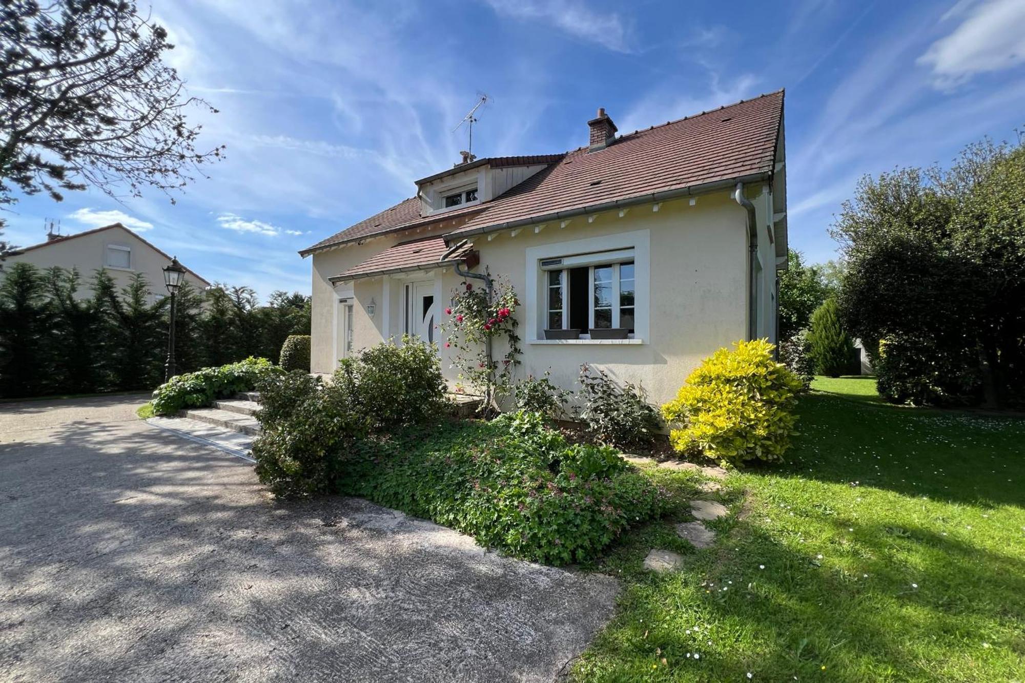 Les Sablons Villa La Houssaye-en-Brie Ngoại thất bức ảnh