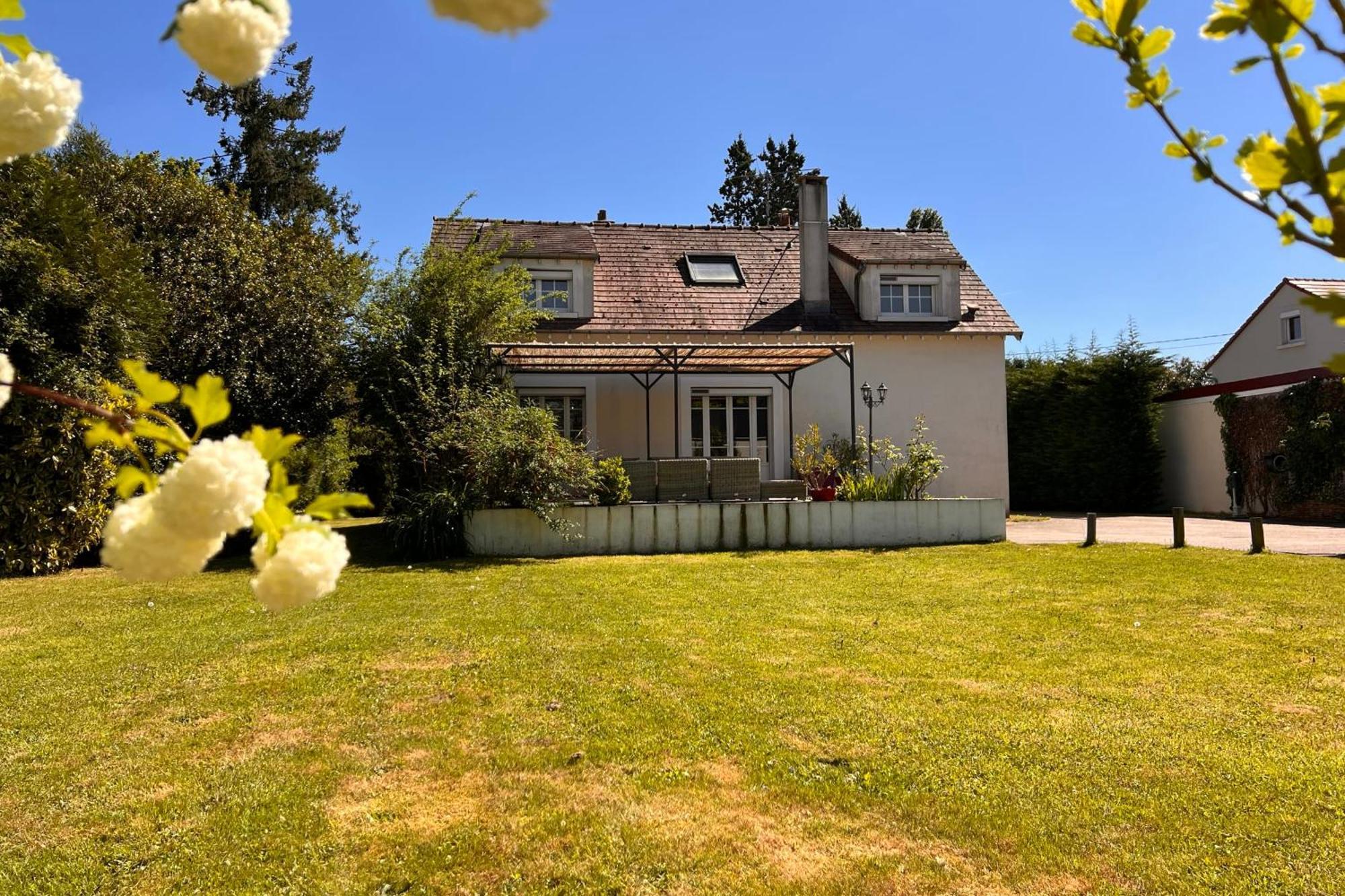 Les Sablons Villa La Houssaye-en-Brie Ngoại thất bức ảnh